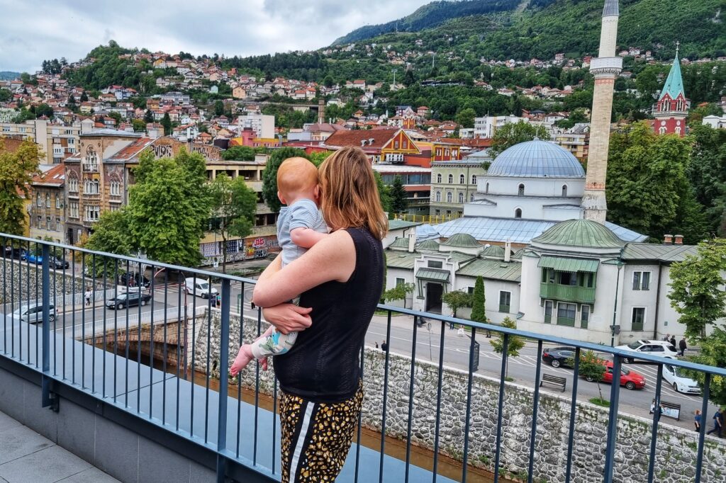Uitzicht Hotel President; één van de tips om te doen in Sarajevo tijdens je stedentrip vol bezienswaardigheden