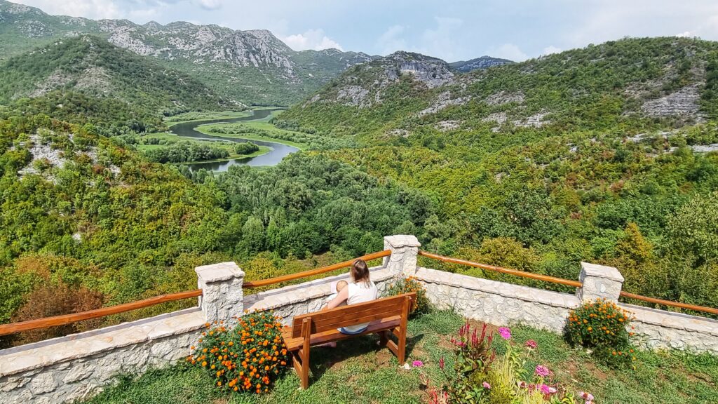 Lake Skadar uitzichtpunt overnachten, roadtrip Montenegro route tips