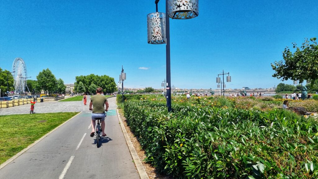 Wat te doen tijdens je stedentrip Bordeaux, fietsen, bezienswaardigheden: Fiets huren park la Garonne