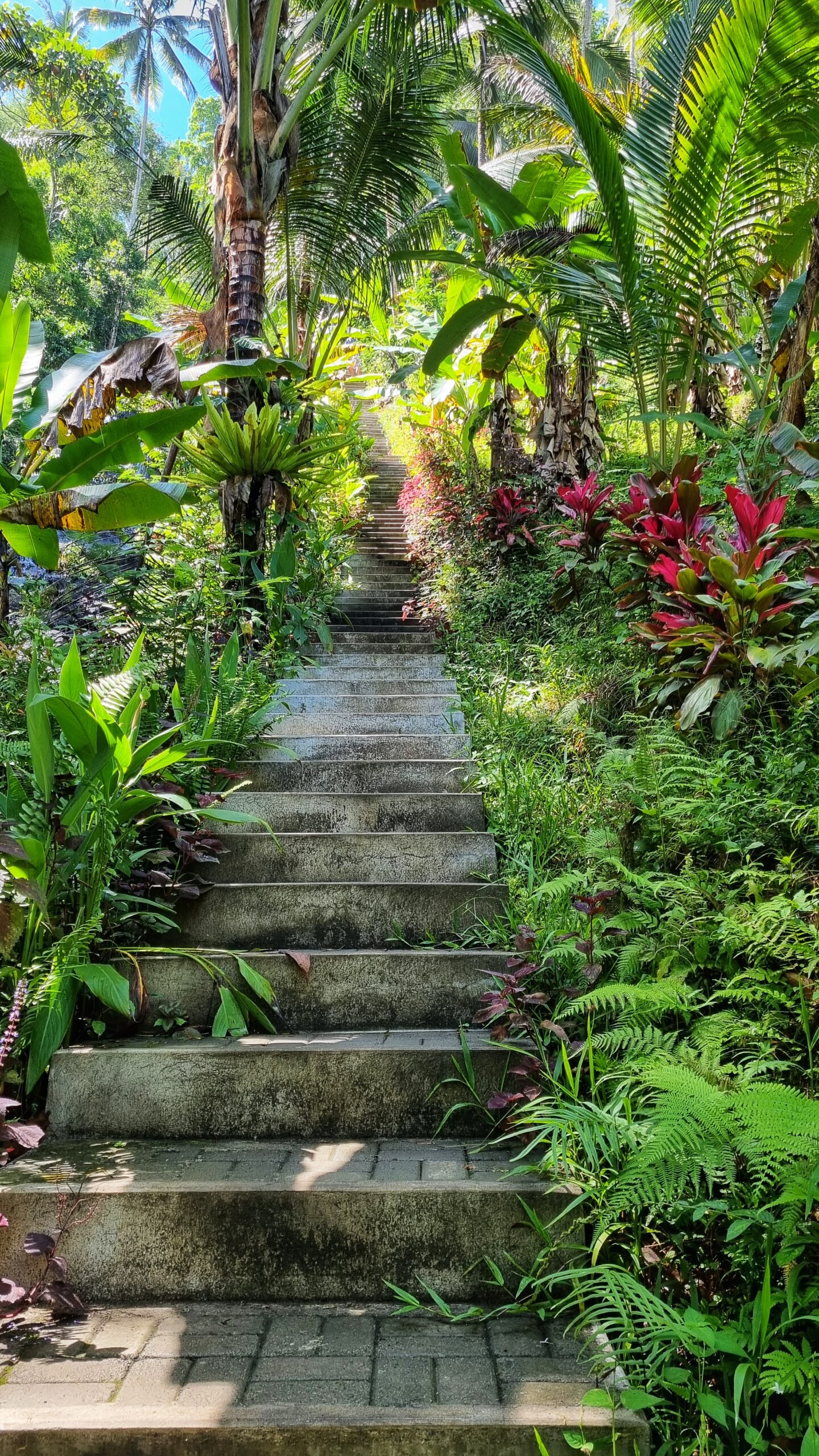Gembleng waterval Sidemen trappen; doen in Sidemen Oost Bali tips