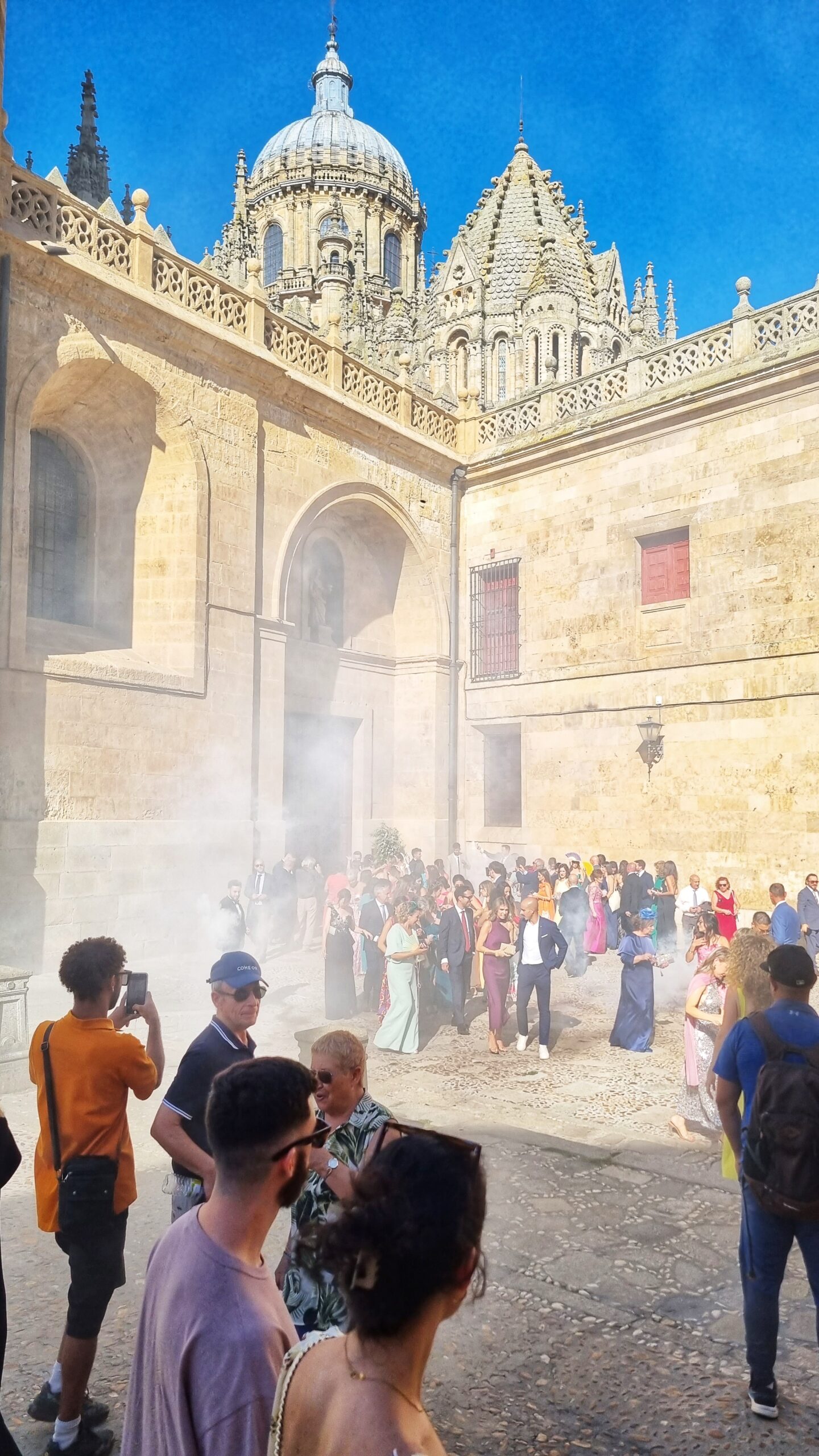 Bruiloft; wat te doen in Salamanca, de mooiste stad van Spanje: bezienswaardigheden + tips