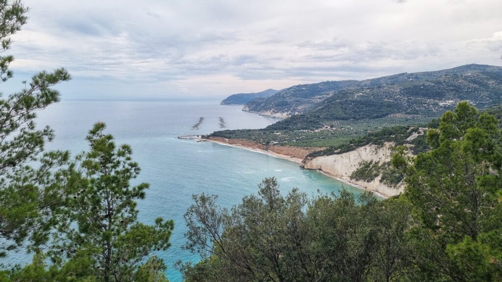 Gargano Nationaal Park; mooiste plekken Puglia & tips Napels & Puglia roadtrip