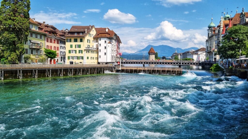 Lucerne Needle Dam; tips wat te doen in Luzern, Zwitserland