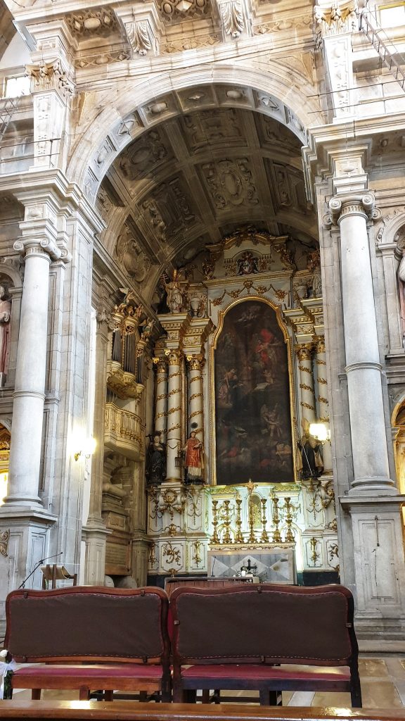 Sao Lourenco kerk Porto - stedentrip tips