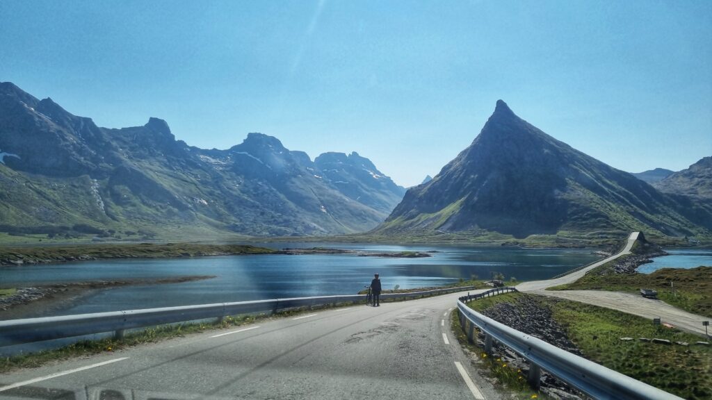 Bruggen Fredvang Ramberg: Lofoten roadtrip route: bezienswaardigheden & tips
