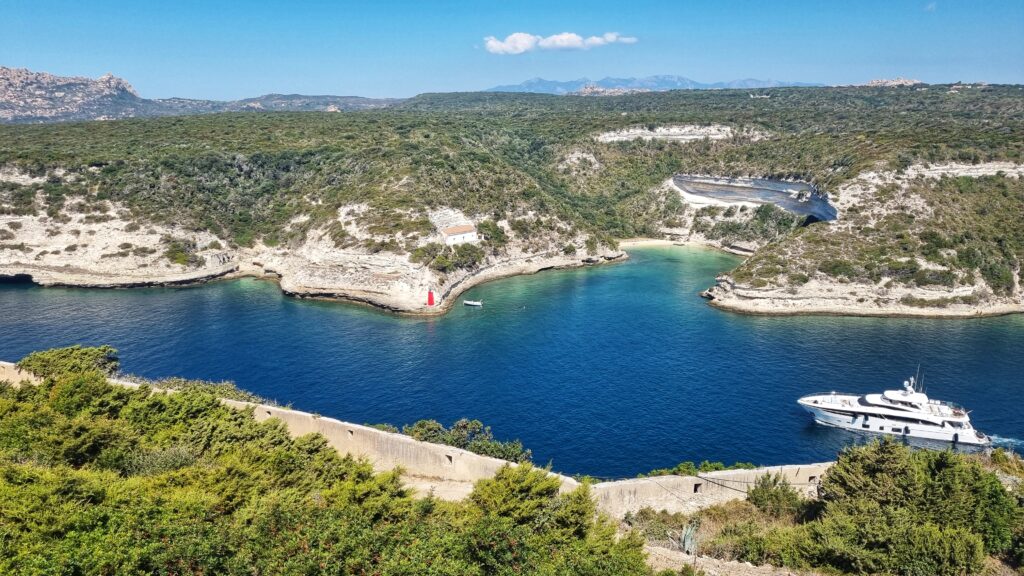 Boottocht Bonifacio: wat te doen in Bonifacio in het zuiden van Corsica, tips voor de mooiste stad van Corsica!