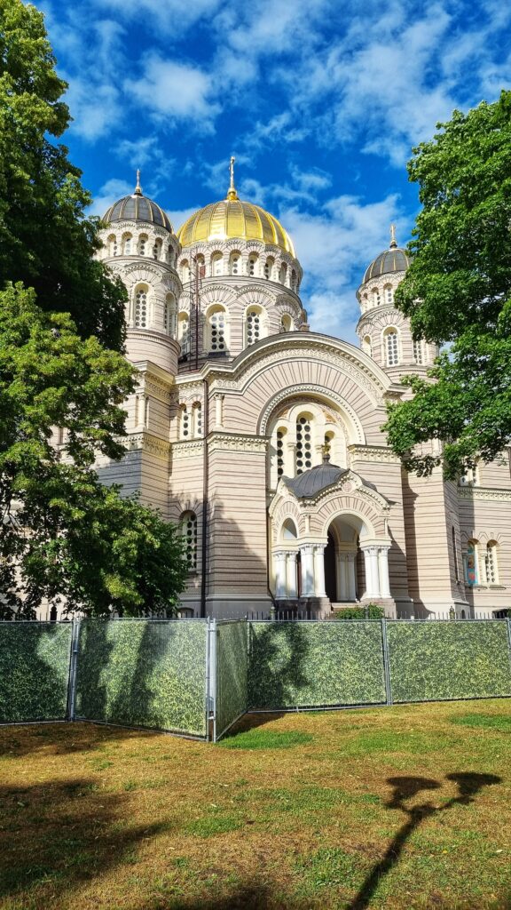 Russisch Orthodoxe kerk; bezienswaardigheden stedentrip Riga, Letland: tips wat te doen!