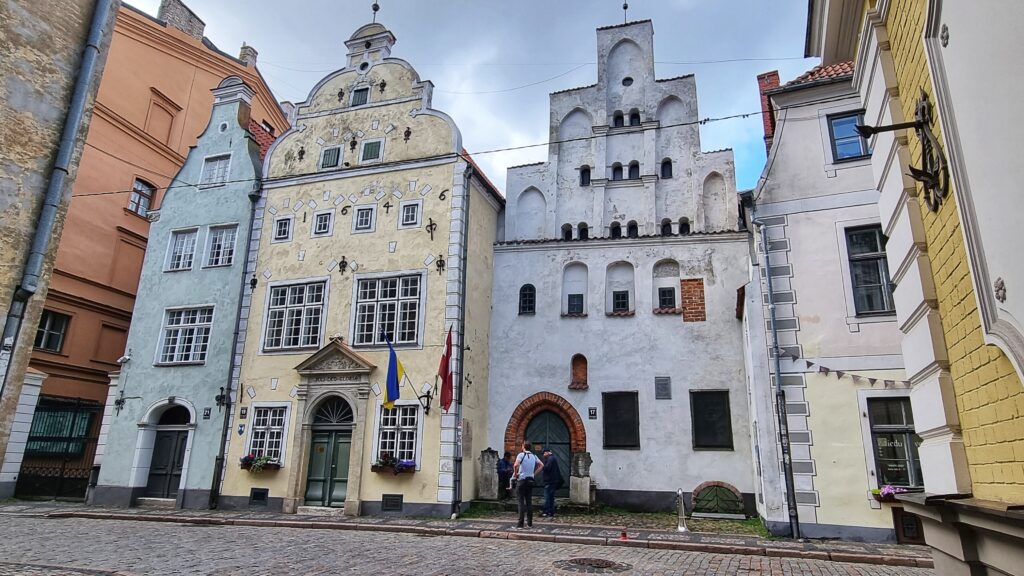Drie broers, middeleeuwen, oudste huis van Riga; bezienswaardigheden stedentrip Riga, Letland: tips wat te doen!