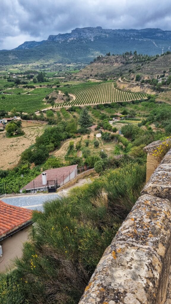 Labastida uitzichtpunt kerk; tips wijnstreek la rioja (alavesa wijnroute) en de mooiste Spaanse dorpen