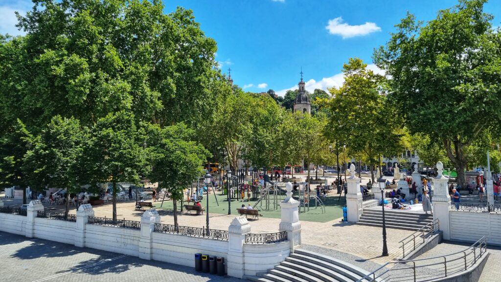Speeltuin, Bilbao met kinderen; doen in Bilbao, Baskenland, Spanje, bezienswaardigheden en tips