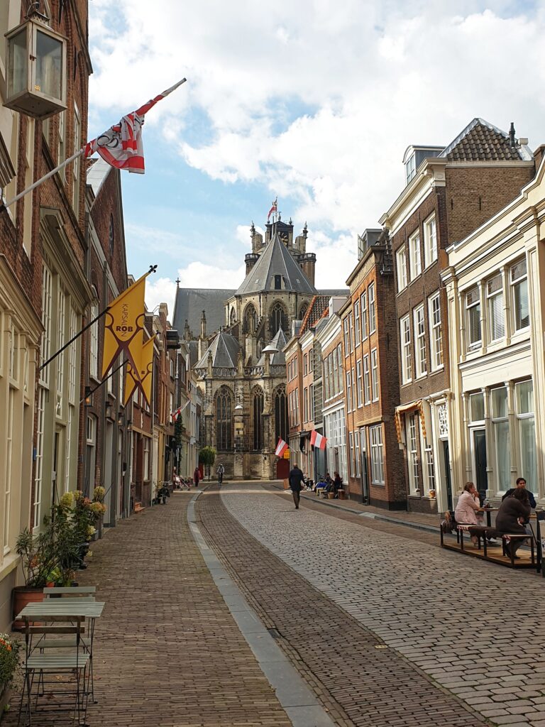 Dagje Dordrecht; tips stadswandeling historisch centrum en bijzonder overnachten
