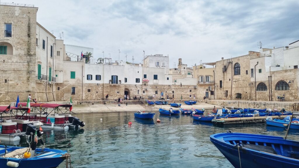 Monopoli; mooiste plekken Puglia & tips Napels & Puglia roadtrip