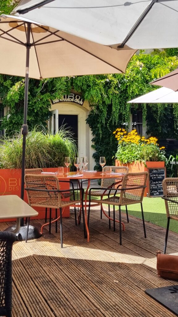 Restaurant Bistrot des Grands Crus; tips wat te doen in Chablis, Bourgogne, wijnstreek en dorp