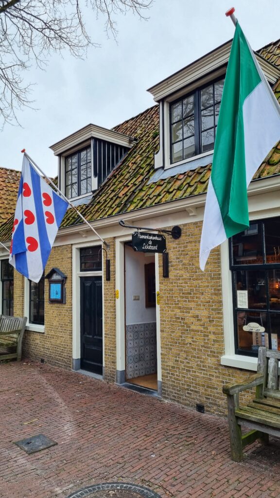 Pannenkoekenhuis; tips wat te doen op Vlieland, weekendje Waddeneilanden