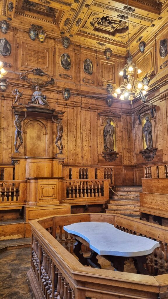 Anatomisch Theater Archiginnasio; tips wat te doen in Bologna, Italië