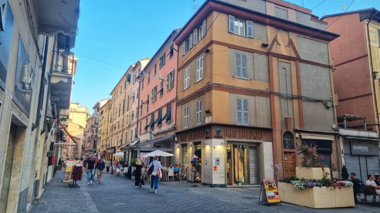 Winkelen La Spezia; bezienswaardigheden + tips wat te doen